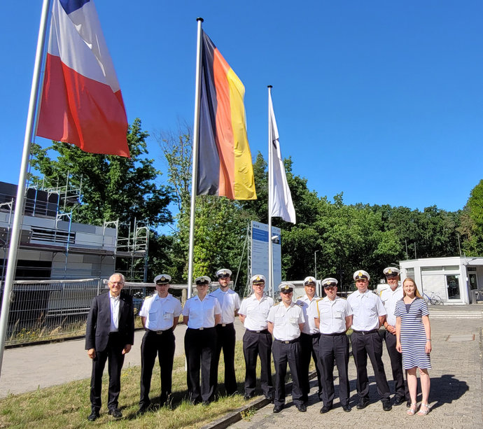 Besuch der Fregatte Hessen bei GSI/FAIR